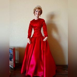 Ashton Drake Diana World's Beloved Rose Doll